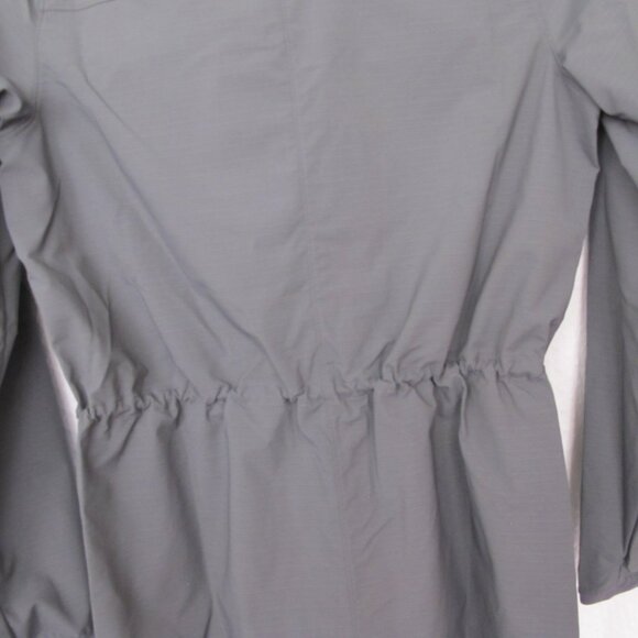 NWT - Under Armour Water-Resistant Jacket - XS - Picture 13 of 14